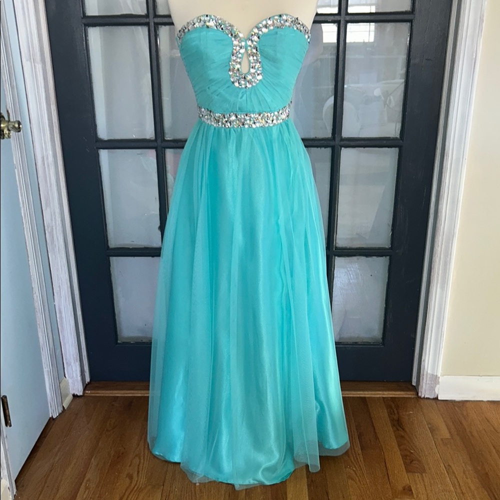 Elegant Deb Tiffany Blue Prom Dress 5/6